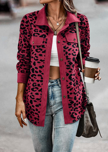 Tolle Jacke im Leoparden-Stil