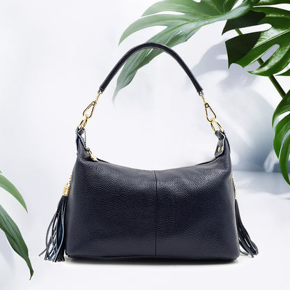 Top elegant handbag with a timeless design