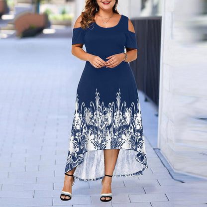 CLARA-Modern and trendy dress for curvy women