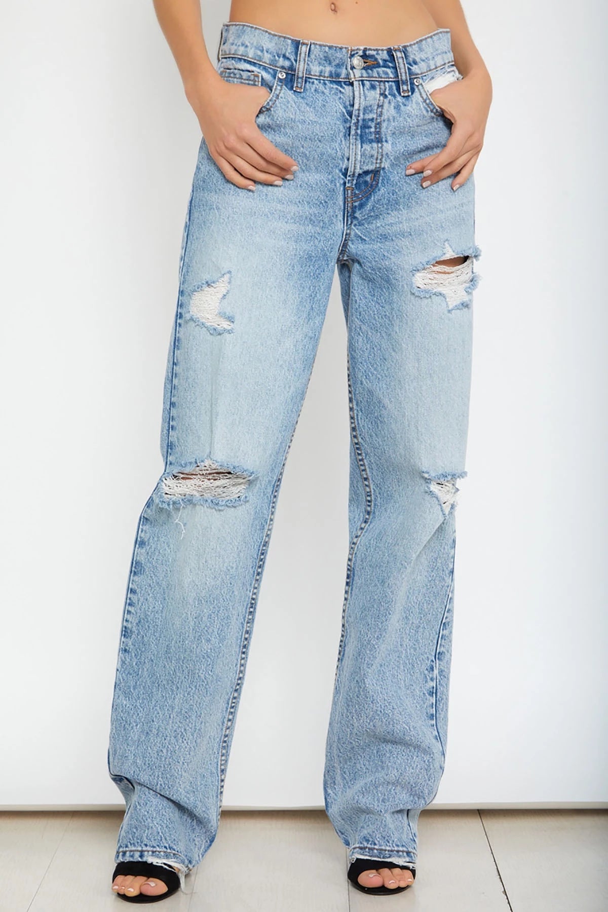 Used-Look Jeans im feshen Look