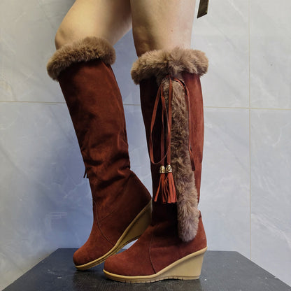 Great boots with a wedge heel in a boho style