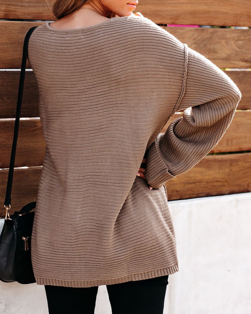 Trendy V-neck sweater 