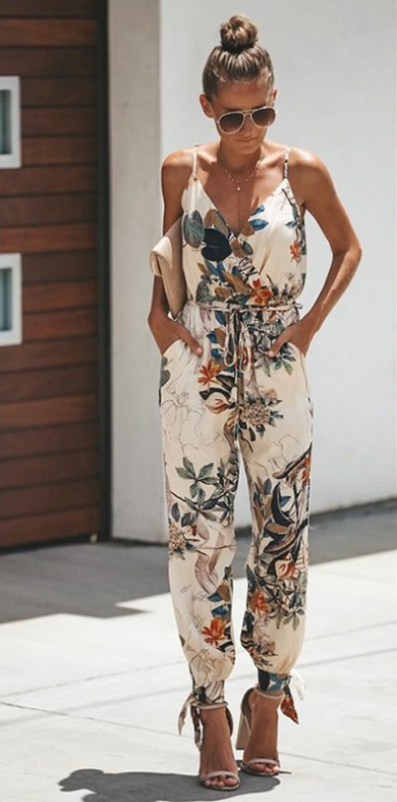 FLEUR-the stylish, attractive jumpsuit