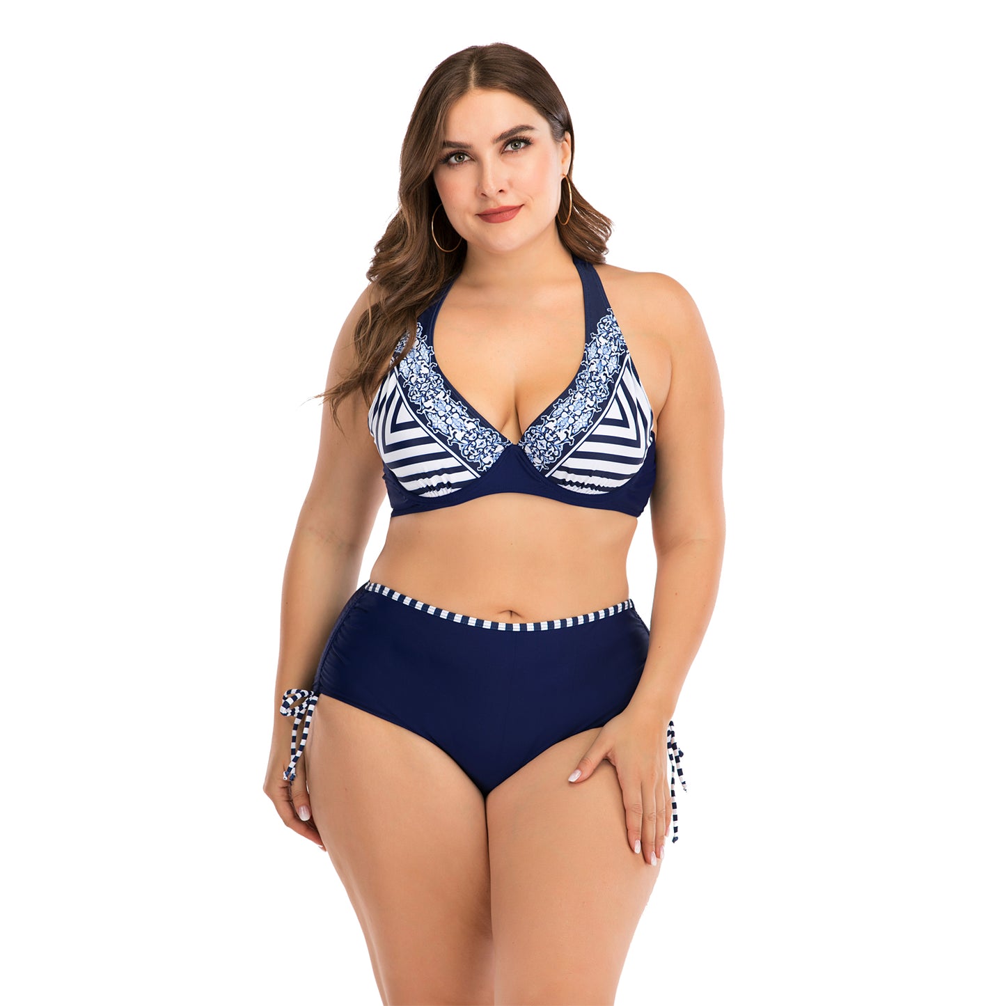 Flattering Biki swimsuit for curvy women💖