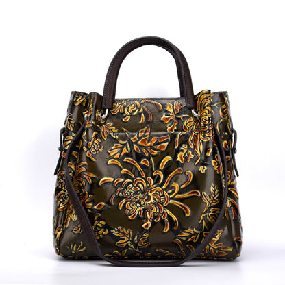 Handbag with an exclusive floral pattern