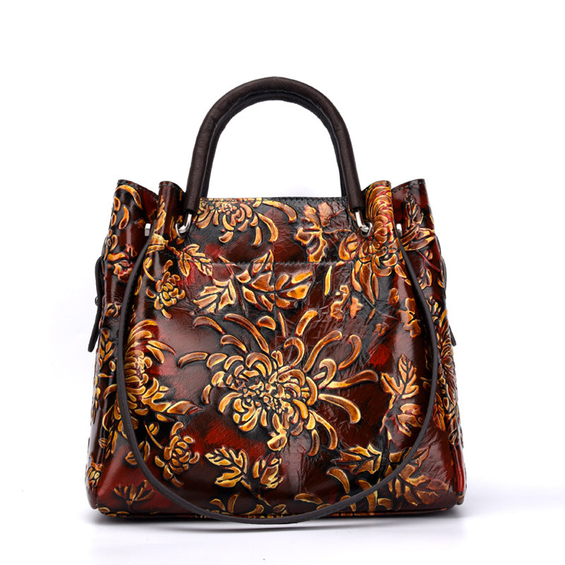 Handbag with an exclusive floral pattern