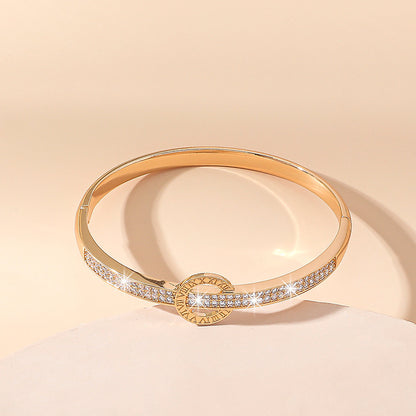 Elegant bracelet