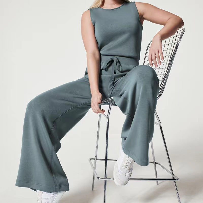 ESENCIA-der elegant-stylische Jumpsuit für kurvige Frauen