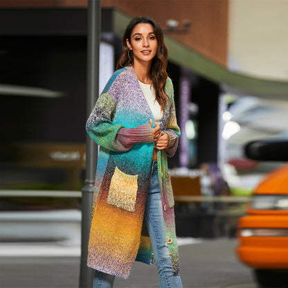 Regenbogen-Strickjacke