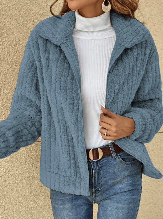 Stylische Kuscheljacke